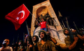 Греция отказалась выдать Турции сбежавших после путча военных